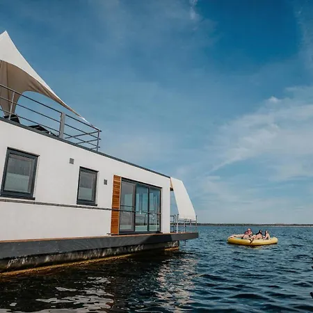 בית נופש Floatinghouse Albatros - Lp4